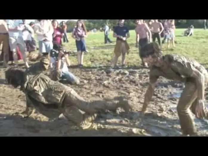 Video for the film Taking Woodstock — Behind the Scenes: Mud Clip 3