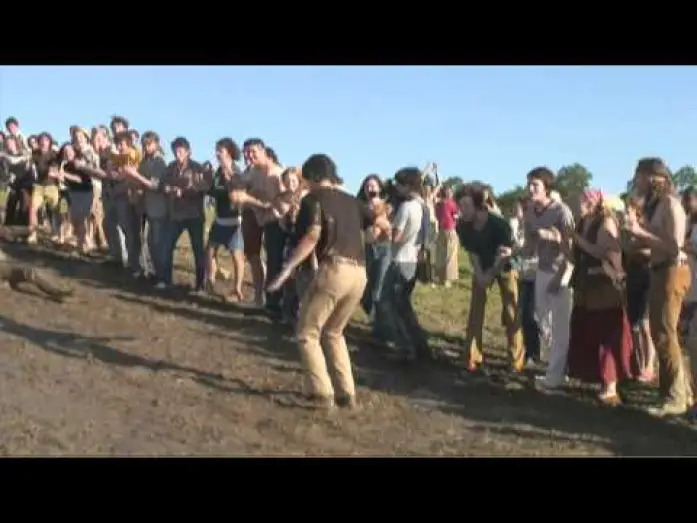Video for the film Taking Woodstock — Behind the Scenes: Mud Clip 2