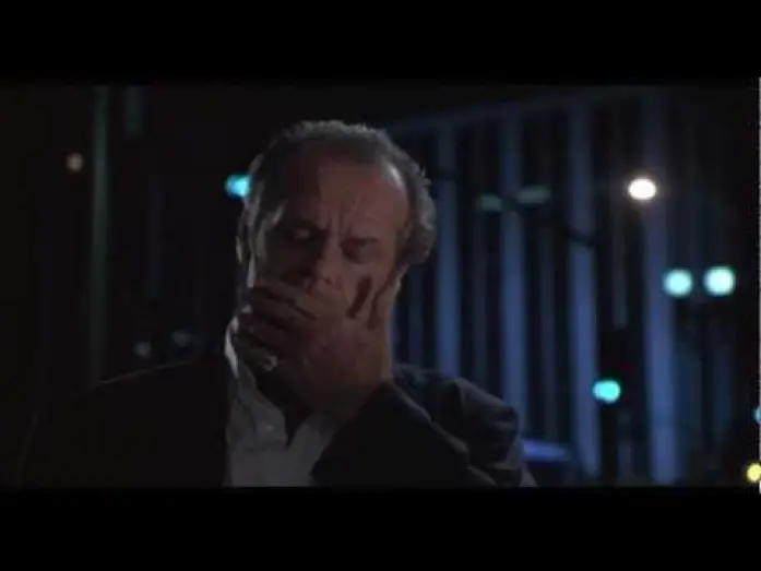 Video for the film The Crossing Guard — Tráiler Cruzando la oscuridad