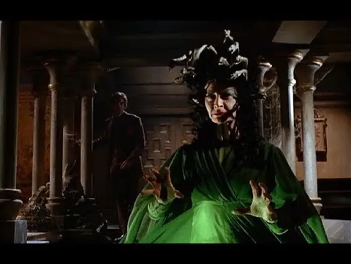 Video for the film The Gorgon — DIE BRENNENDEN AUGEN VON SCHLOSS BARTIMORE - Trailer (1964, Deutsch/German)