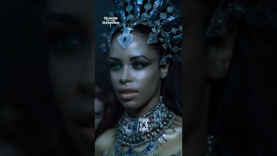 Video for the film Queen of the Damned — Aaliyah as the Queen of the Damned