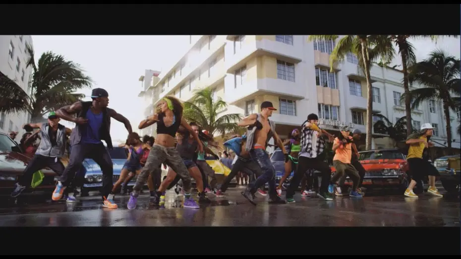 Video for the film Step Up Revolution — STEP UP 4 REVOLUTION 3D - Trailer Italiano / Official Italian Trailer (trailer ita 2012)
