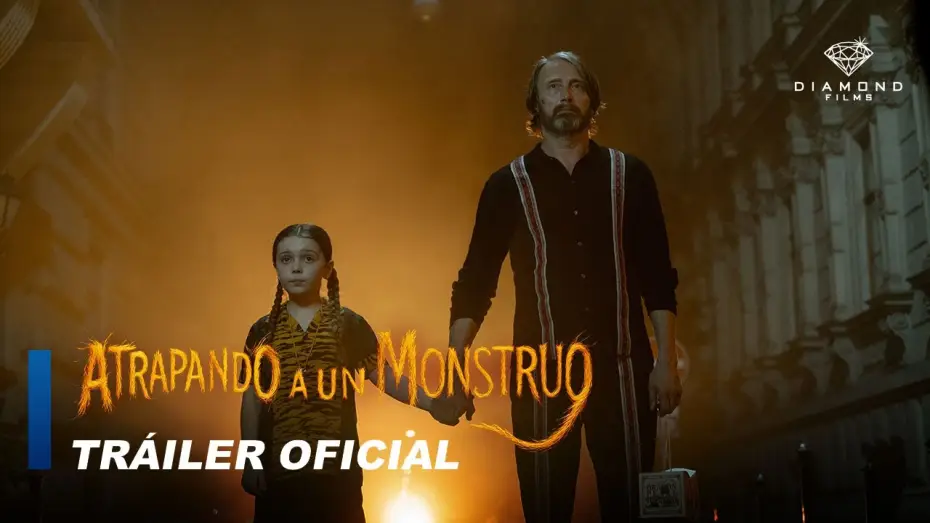 Video for the film Dust Bunny — Atrapando a un Monstruo - Tráiler Oficial