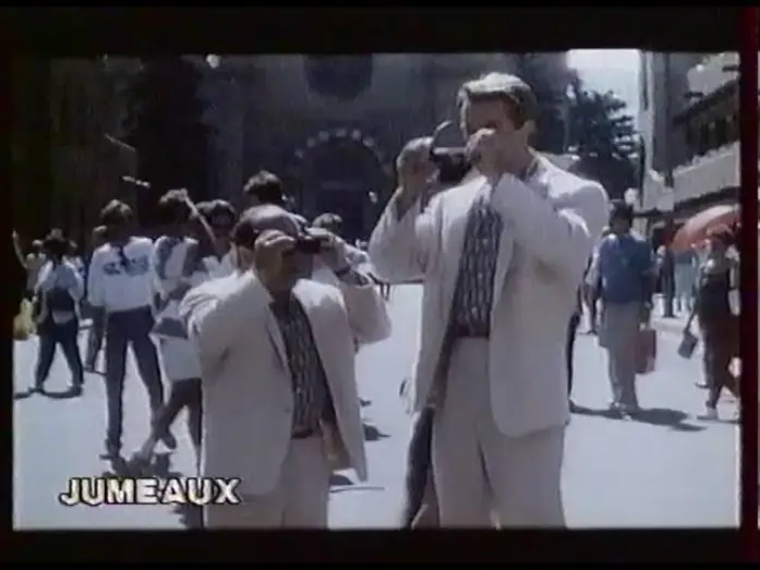 Video for the film Twins — Jumeaux - BA VF