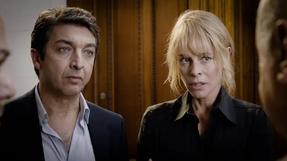 Video for the film 7th Floor — Tráiler oficial