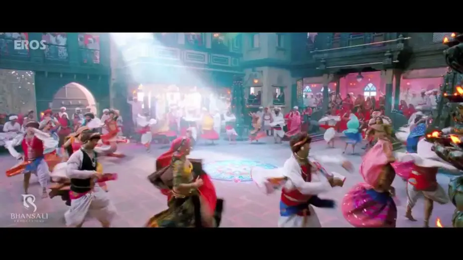 Video for the film Goliyon Ki Raasleela Ram-Leela — RAM-LEELA - Bande Annonce VOST
