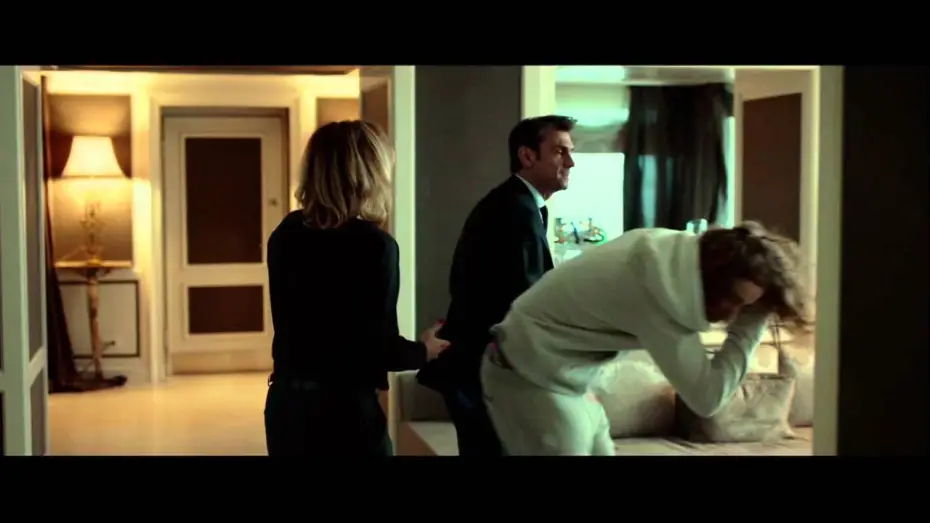 Video for the film Human Capital — TRAILER EL CAPITAL HUMANO CASTELLANO