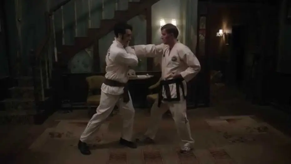 Video for the film What We Do in the Shadows — [inédit] VAMPIRES EN TOUTE INTIMITÉ - PLUS SENSATIONNEL QUE GRAVITY