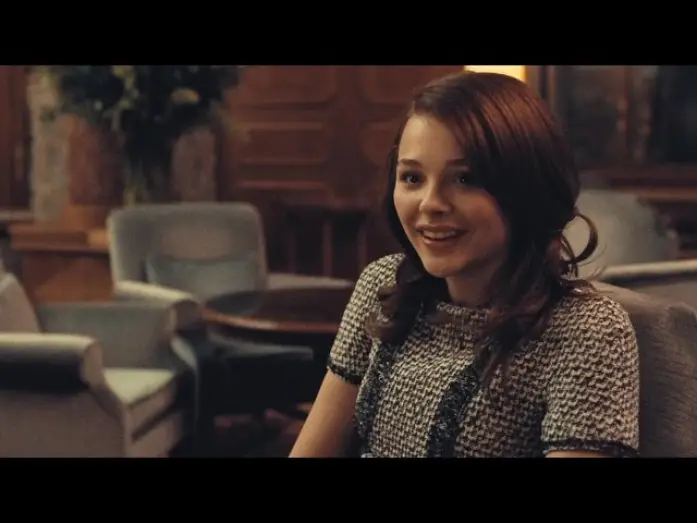 Video for the film Clouds of Sils Maria — Clip - “You blew my mind”