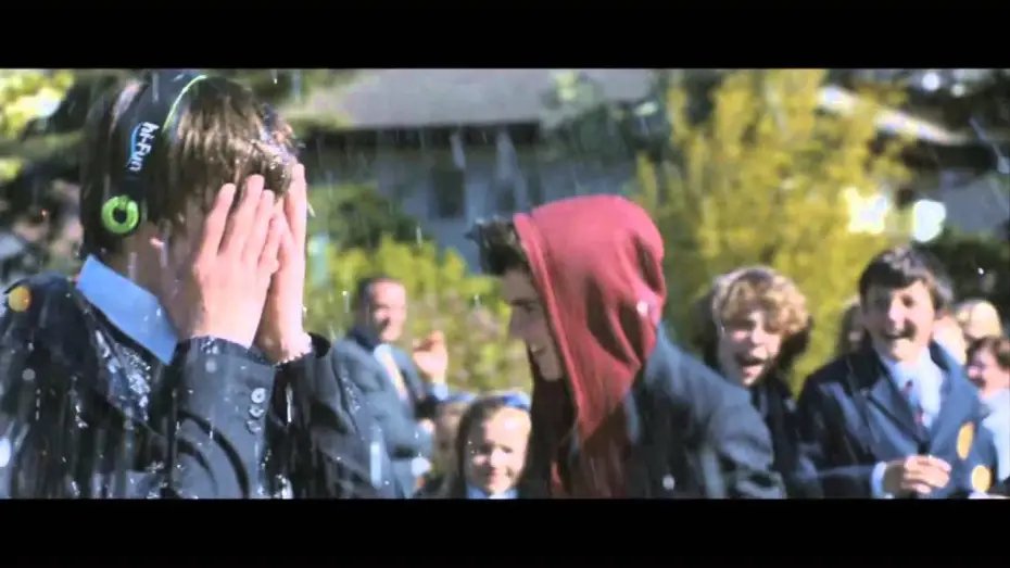 Video for the film A Boss in the Living Room — Un Boss in Salotto - Musica - Featurette | HD