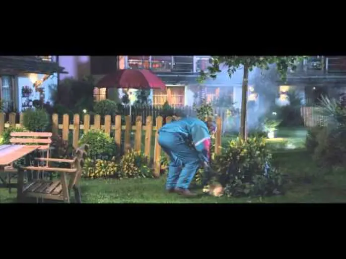 Video for the film A Boss in the Living Room — Un Boss in Salotto - Gatto - Clip dal film | HD