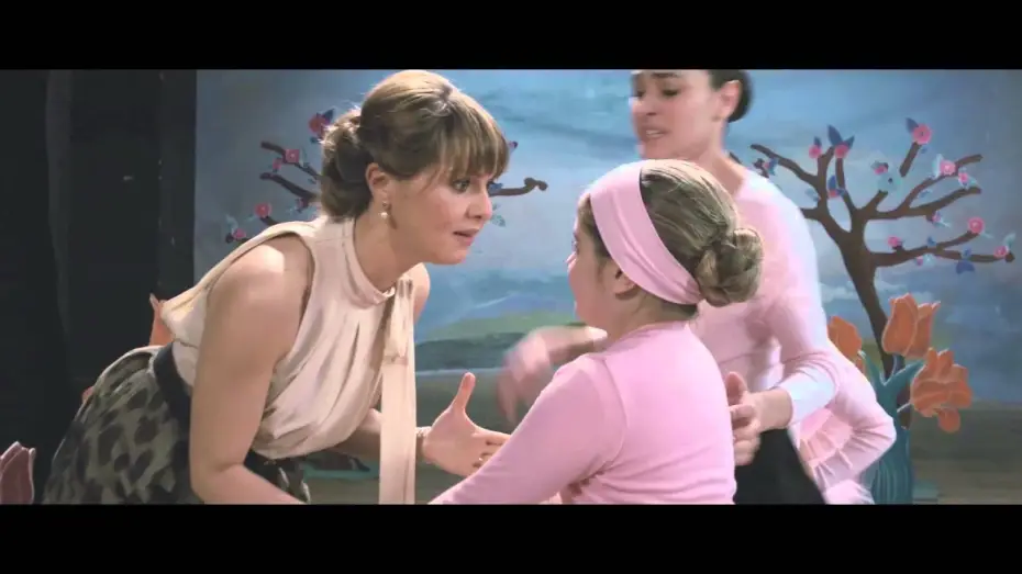 Video for the film A Boss in the Living Room — Un Boss in Salotto - Balletto - Clip dal film | HD