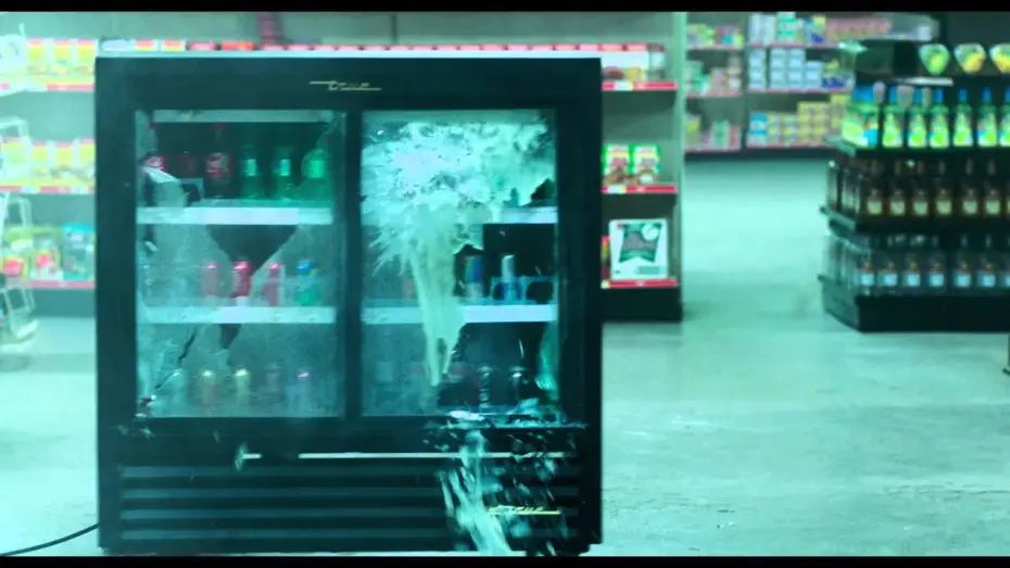 Video for the film American Ultra — AMERICAN ULTRA - Extrait Massacre à l'épicerie VF