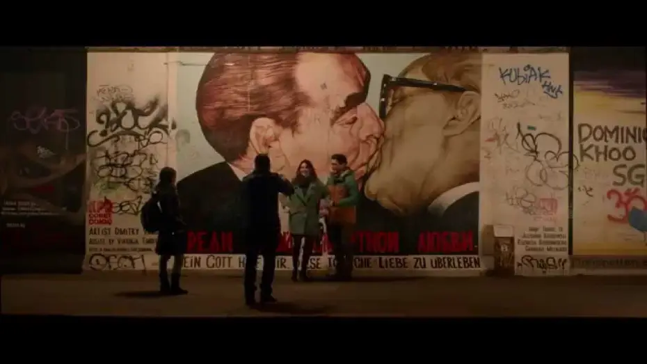 Video for the film Off Course — Perdiendo el Norte - Tráiler Oficial HD