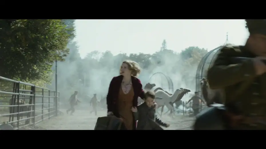 Video for the film The Zookeeper's Wife — La signora dello zoo di Varsavia -  Trailer Italiano Ufficiale