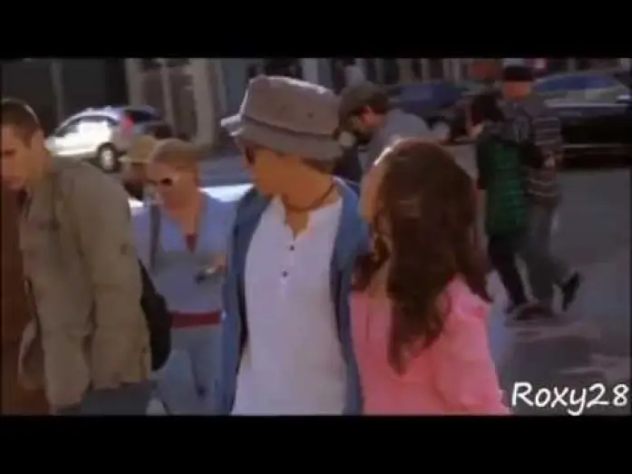Video for the film Starstruck — StarStruck - Colpita da una stella