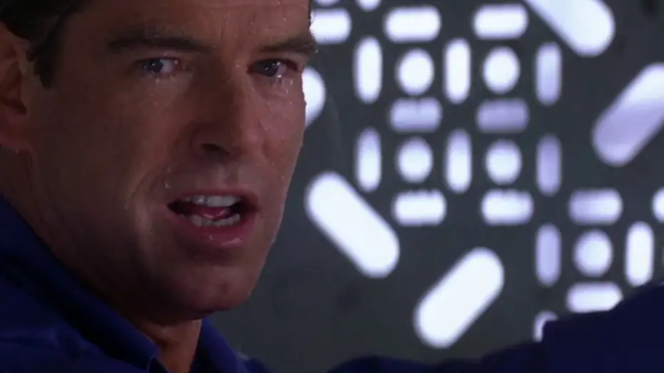 Video for the film The World Is Not Enough — Bond puts an end to Renard’s plans