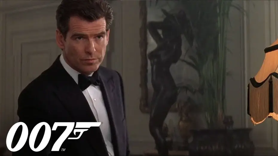 Video for the film The World Is Not Enough — Bond interrogates Zukovsky
