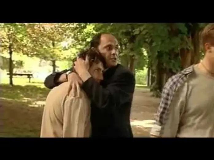 Video for the film Didier — Didier 1997 Trailer.flv