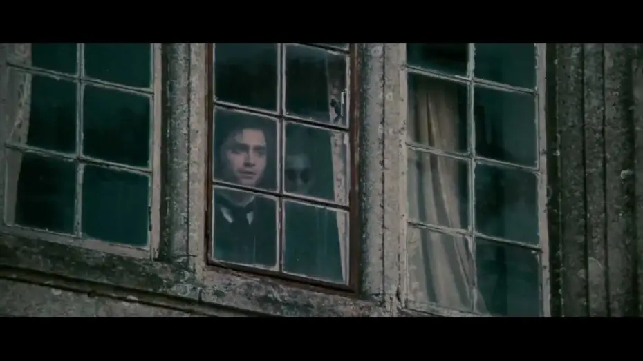 Video for the film The Woman in Black — La mujer de negro - Trailer español HD