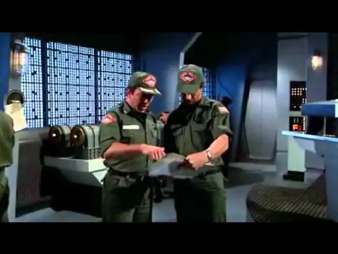 Video for the film Airplane II: The Sequel — Aterriza Como Puedas 2, escena Buck Murdock