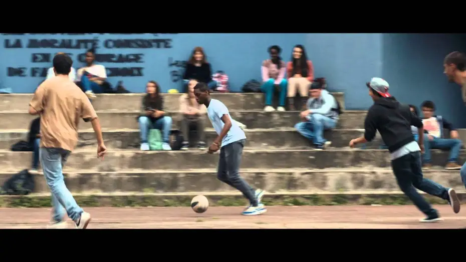 Video for the film Once in a Lifetime — Les Heritiers - Bande Annonce VF