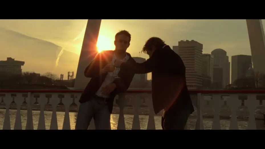 Video for the film Mississippi Grind — UNDER PRESSURE - Bande-annonce VOST