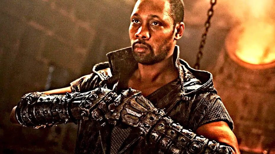 Video for the film The Man with the Iron Fists 2 — L'HOMME AUX POINGS DE FER 2 Bande Annonce (2015)