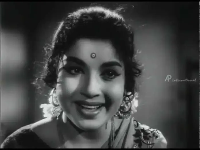 Video for the film Major Chandrakanth — Major Chandrakanth - Oru Naal Yaaro song