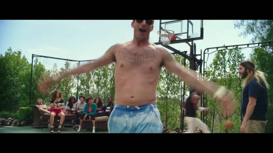Video for the film Popstar: Never Stop Never Stopping — Popstar: Célèbre à tout prix - Extrait