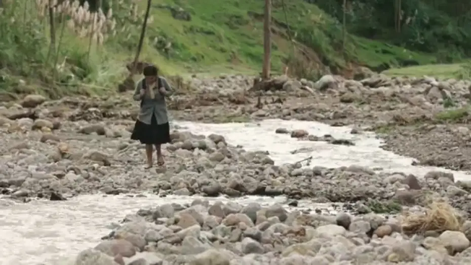 Video for the film Daughter of the Lake — "Hija de la laguna - Daughter of the lake" tráiler (Perú, 2015)