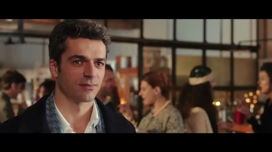Video for the film Opposites Attract — POLI OPPOSTI (2015) di Max Croci - Trailer Ufficiale HD