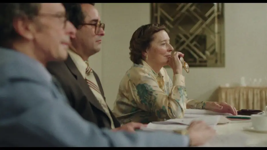Video for the film Chuck — OUTSIDER - Extrait - L'audition - VF