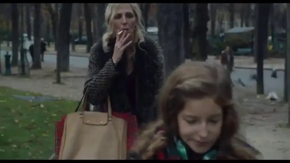 Video for the film Encore heureux — ENCORE HEUREUX - Extrait "J'aimerais avoir une carte bleue"