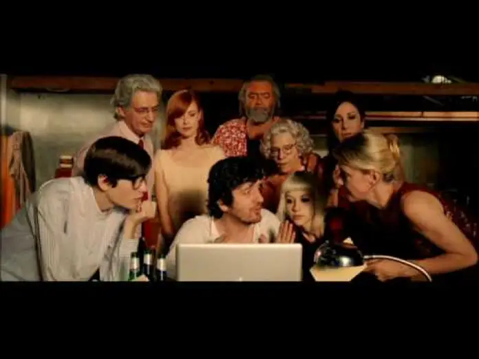 Video for the film Happy Family — Happy Family di Gabriele Salvatores - Trailer ufficiale