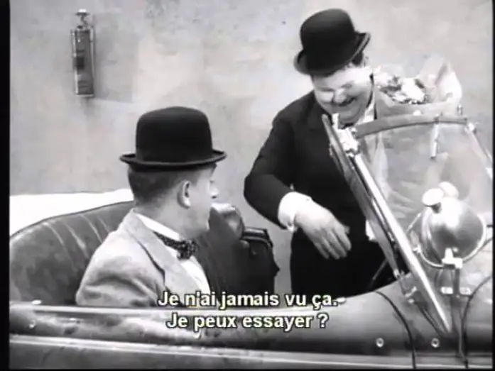 Video for the film Block-Heads — Têtes de pioches