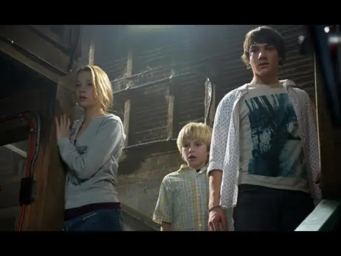 Video for the film The Hole — Joe Dante on THE HOLE (British Trailer)