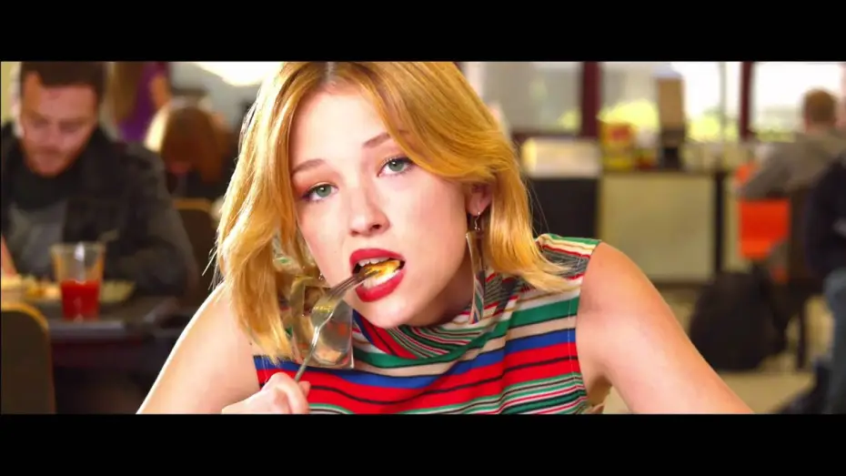 Video for the film Kaboom — KABOOM - Bande Annonce VOST