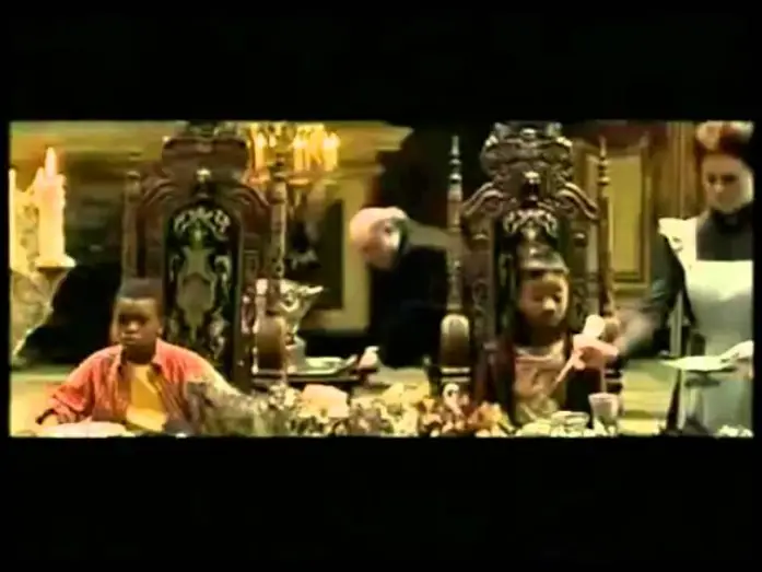 Video for the film The Haunted Mansion — Le manoir hanté et les 999 fantômes (2003) bande annonce