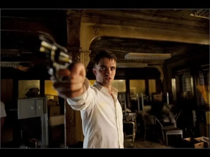 Video for the film Cosmopolis — Cosmopolis - Trailer (VO)