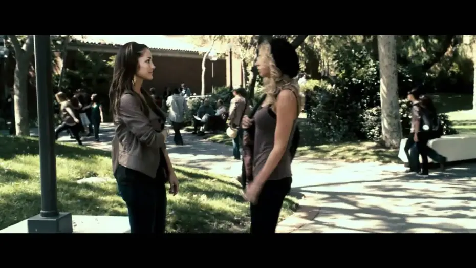 Video for the film The Roommate — The Roommate - Trailer Deutsch / German HD