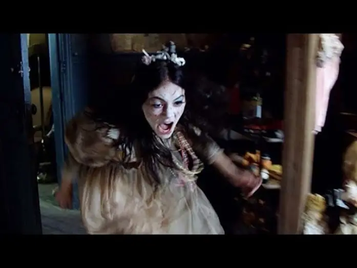 Video for the film Ghostland — Ghostland - Trailer español (HD)