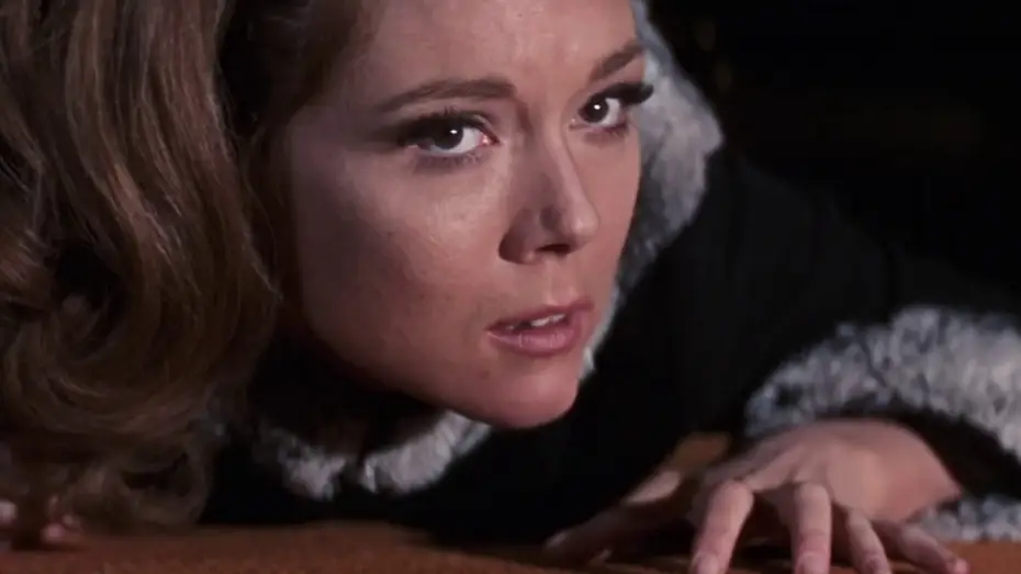 Video for the film On Her Majesty's Secret Service — Attack on Piz Gloria