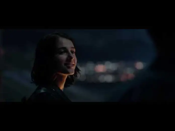 Video for the film Power Rangers — POWER RANGERS - Extrait "Partons" - VF