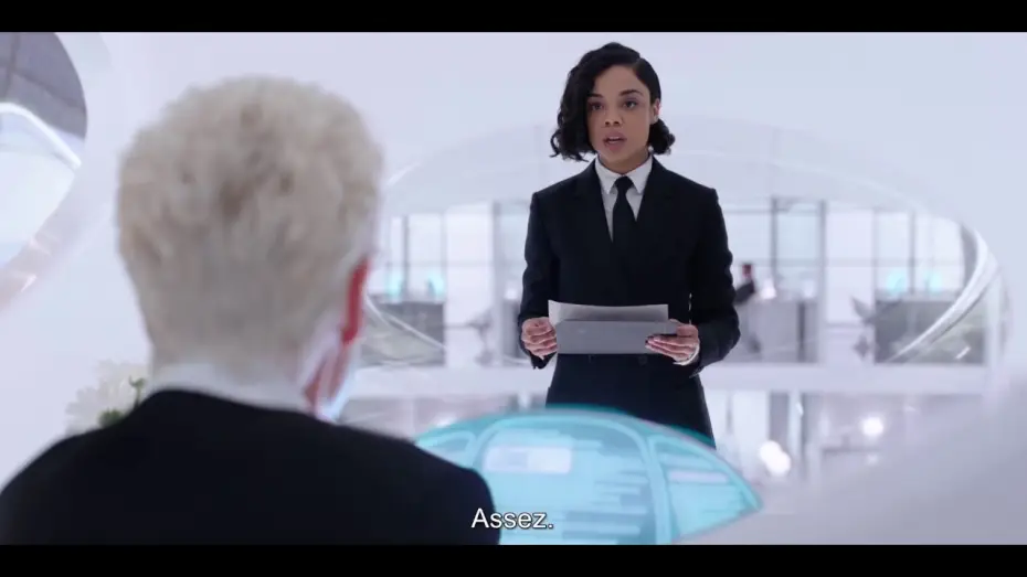 Video for the film Men in Black: International — “London Calling” VOST