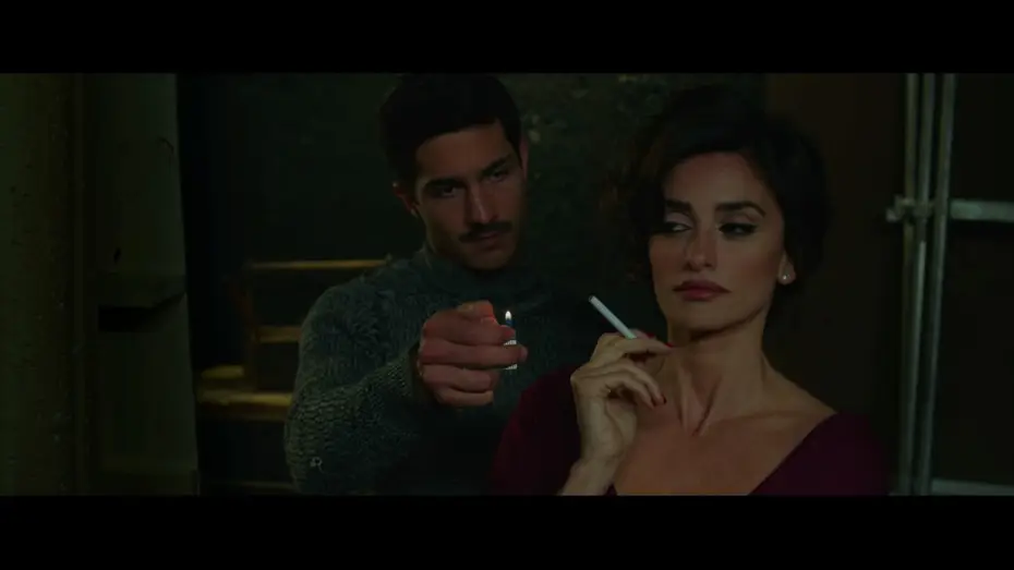 Video for the film The Queen of Spain — La Reine d'Espagne - Bande Annonce VOST