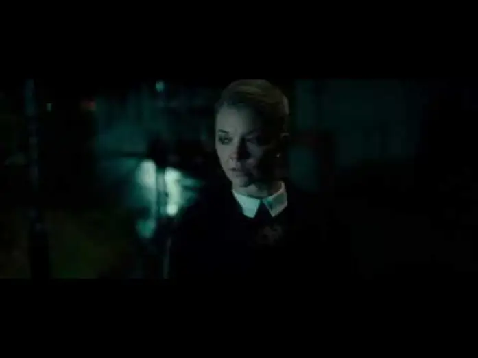 Video for the film In Darkness — ENTRE SOMBRAS - Trailer oficial español