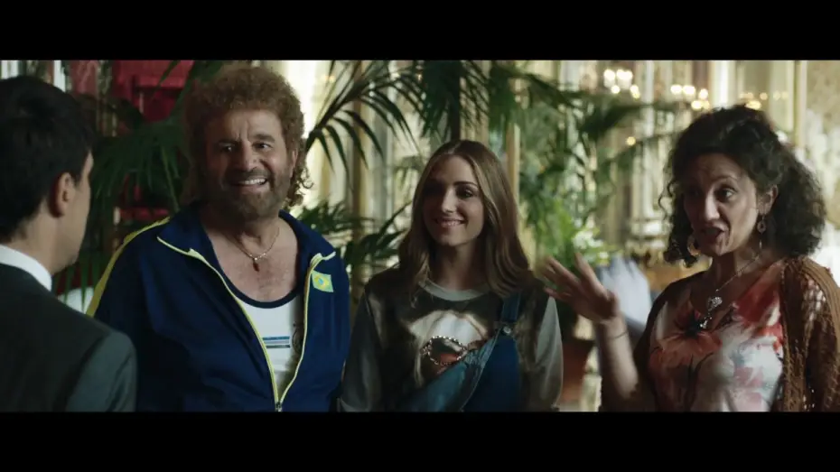 Video for the film Poorly Rich — Poveri ma Ricchi - Trailer Ufficiale | HD