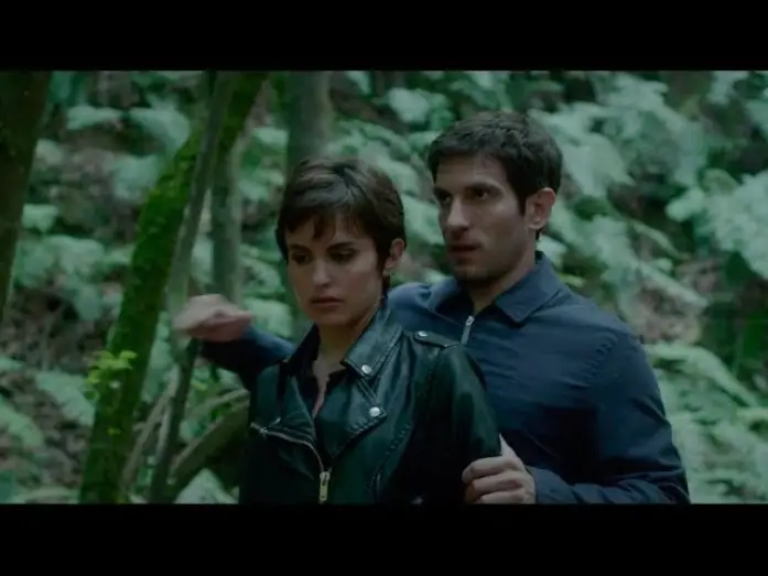 Video for the film Mist & the Maiden — Tráiler final de 'La Niebla y la Doncella': Nunca se está suficientemente cerca de la verdad