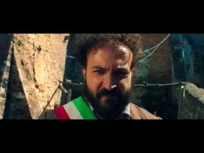 Video for the film Omicidio all'italiana — OMICIDIO ALL'ITALIANA - TEASER